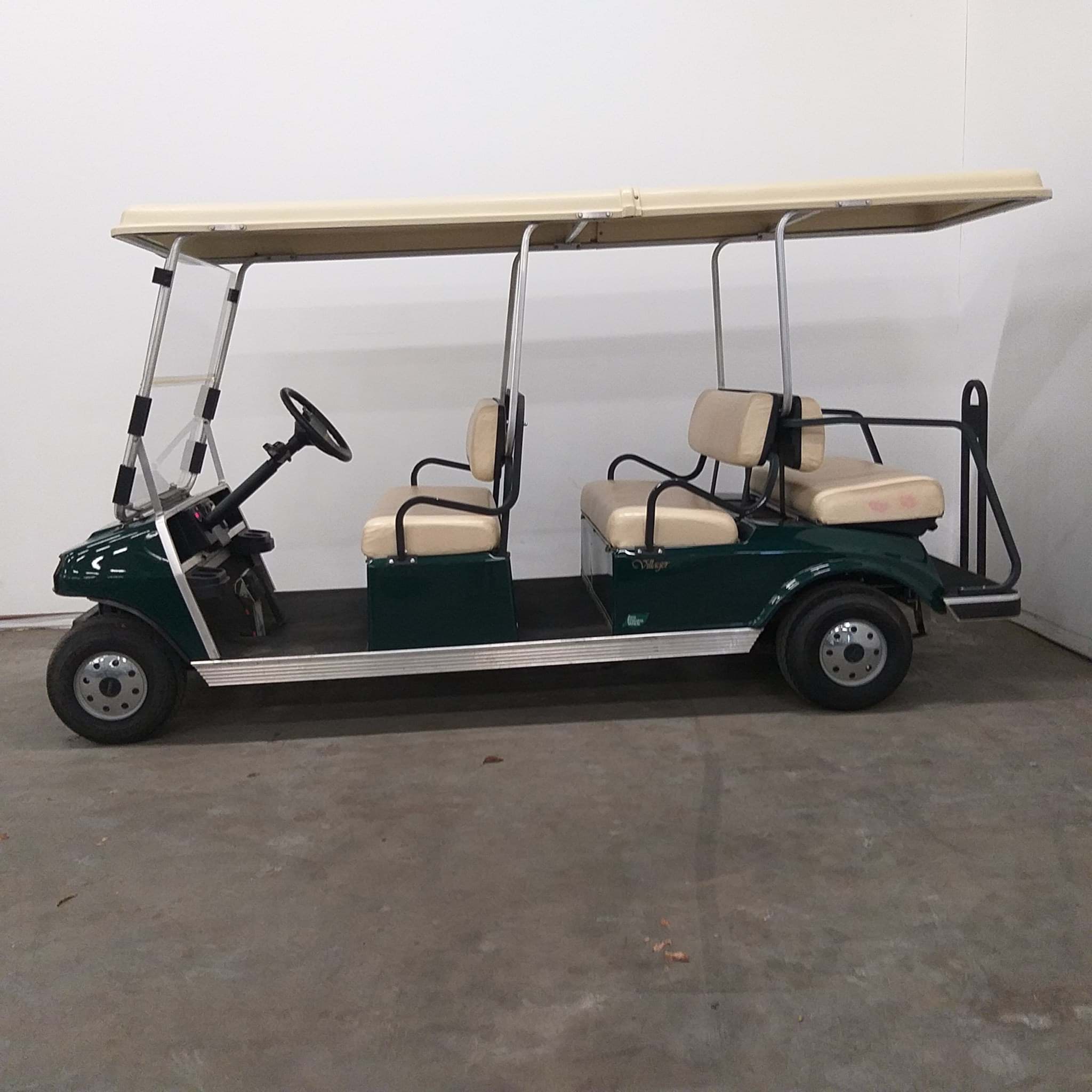 used-2018-electric-club-car-villager-6-6-seater-gr